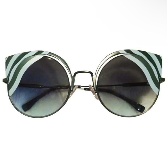 $695 Fendi Cutout Cat Eye Sunglasses Blue + Black Bold Stripes Italy Case NWT - Picture 4 of 16